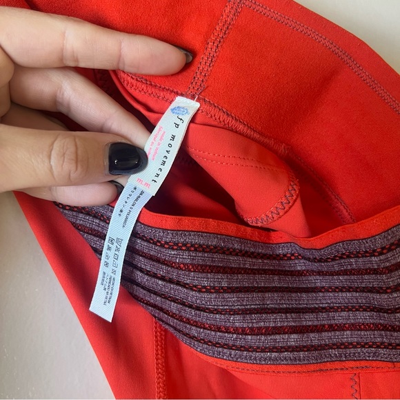 Free People Movement Orange Leggings Size Medium - Picture 4 of 5